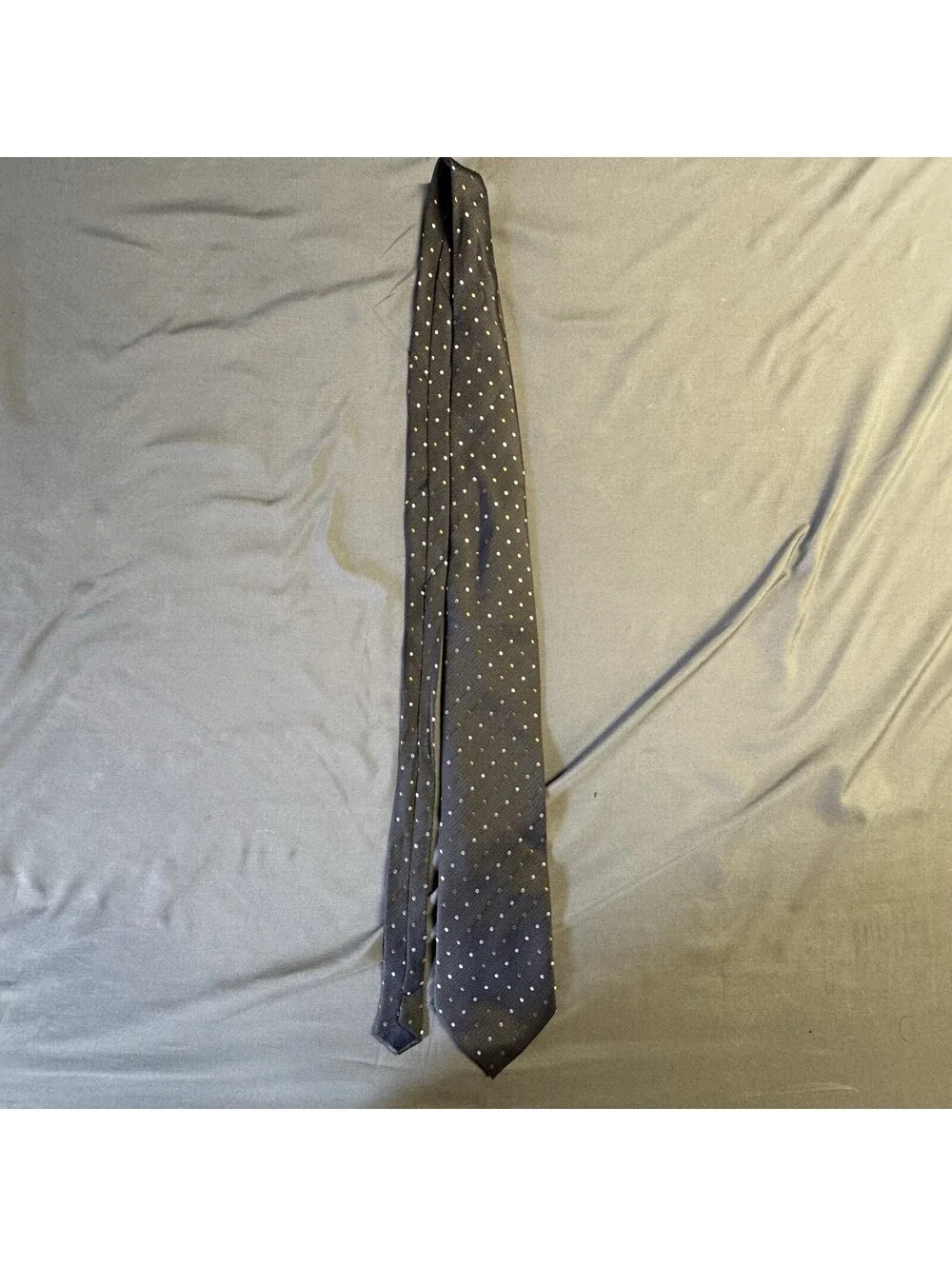 Giorgio Armani Cravatte Mens Silk Tie Italy Grey Polka Dot Gold White Geometric⁠